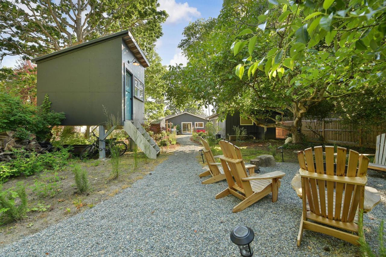 North Saanich The Bayside Cottage מראה חיצוני תמונה