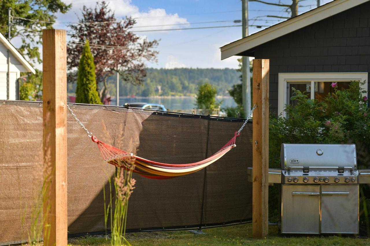 North Saanich The Bayside Cottage מראה חיצוני תמונה